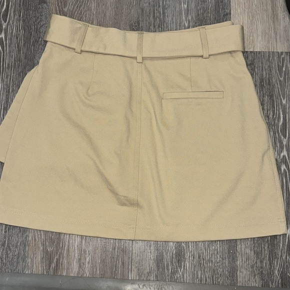 On Twelfth Tan Mini Skirt with Front Pockets - Size Small - Picture 3 of 4